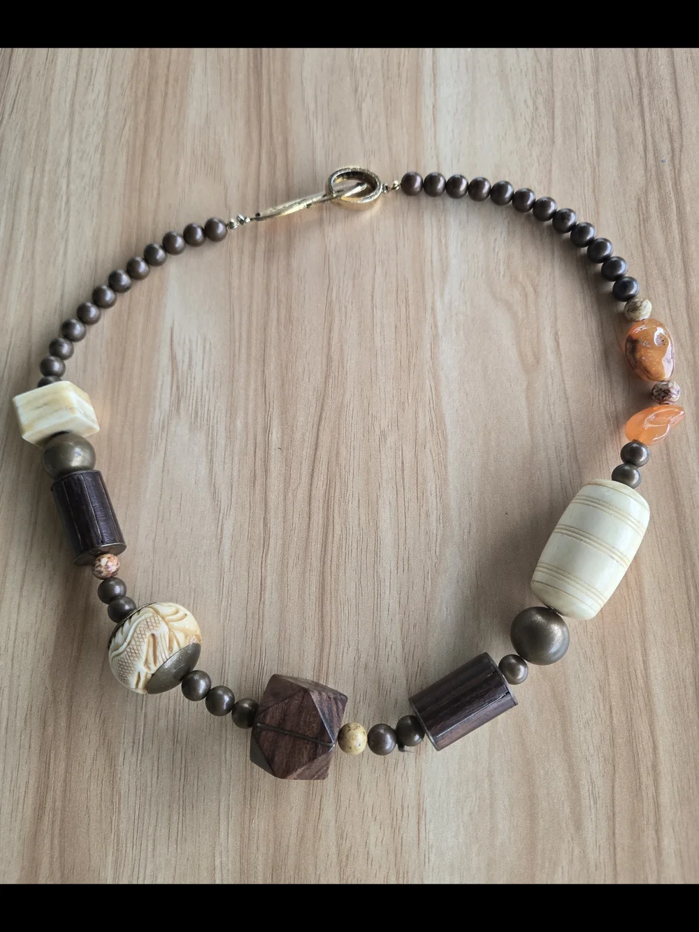 Vintage Lee Sands 1980s Natural Stone Wood Bone Tribal Boho Statement Necklace